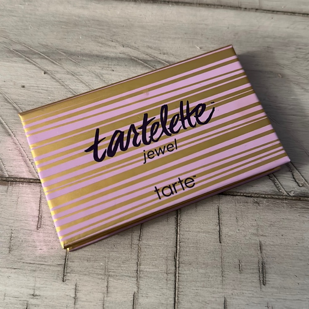 ✨ tartelette jewel tarte eyeshadow palette - Picture 3 of 5